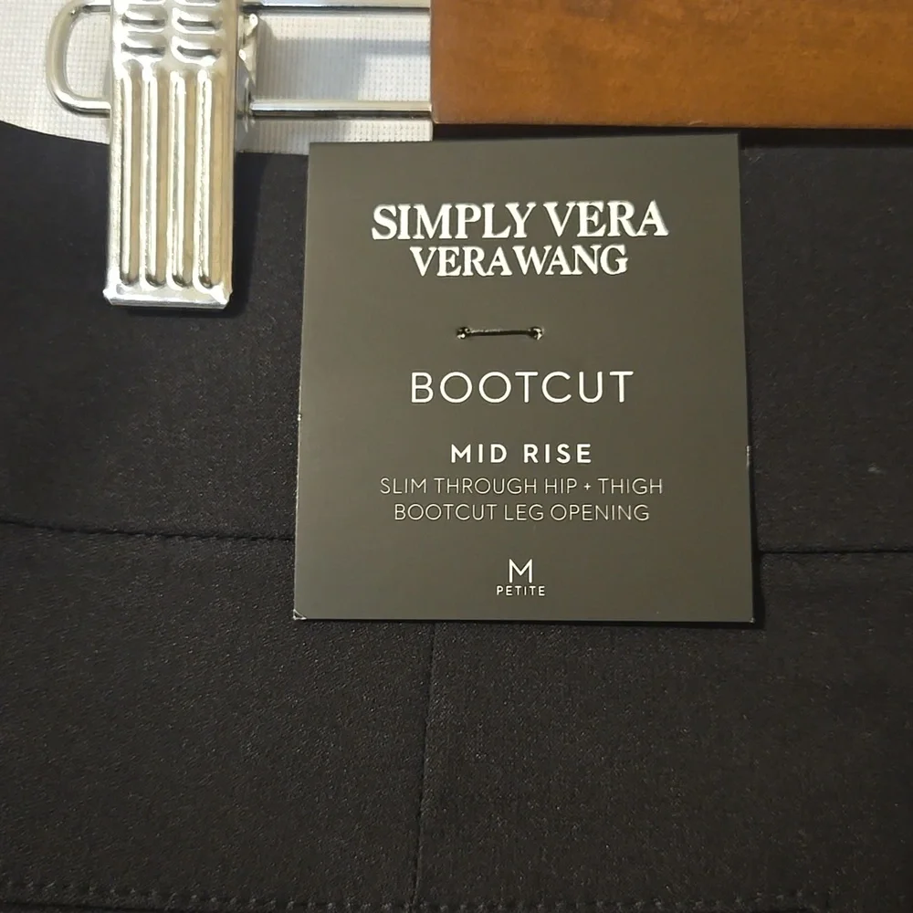 Women's Simply Vera Wang Black Bootcut Pants Size MP NWT - Picture 8 of 9